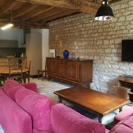 Сasa de vacaciones Chateau Des Loups - Les Cedres Bleus *